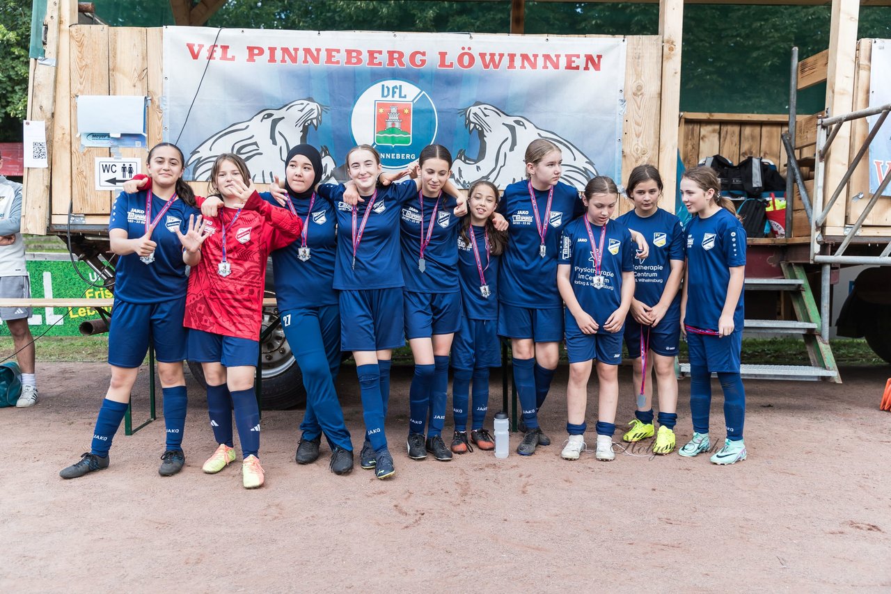 Bild 151 - Loewinnen Cup